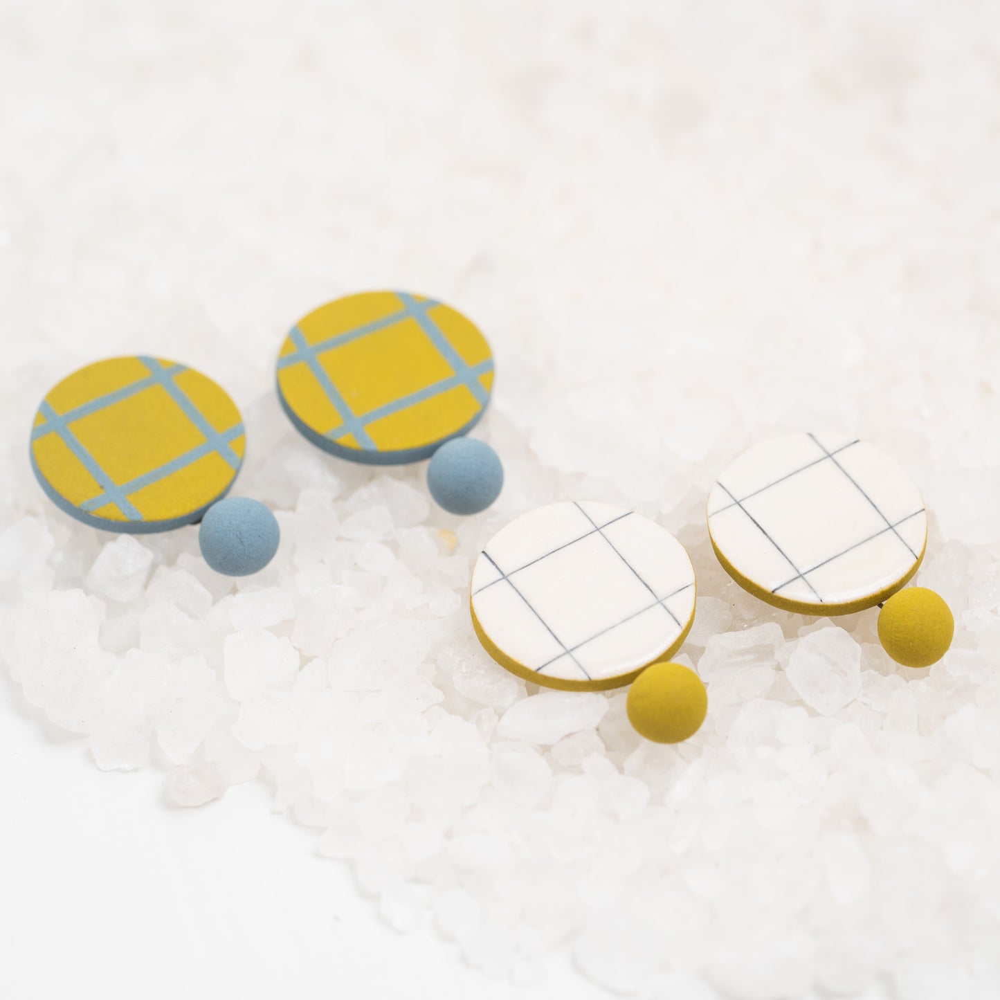 Bob Dot Studs