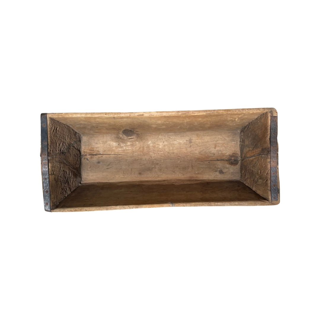 Dough Bowl Centerpiece