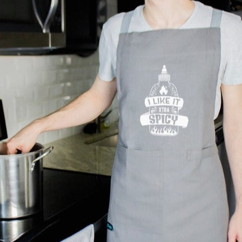 I like it spicy kitchen apron
