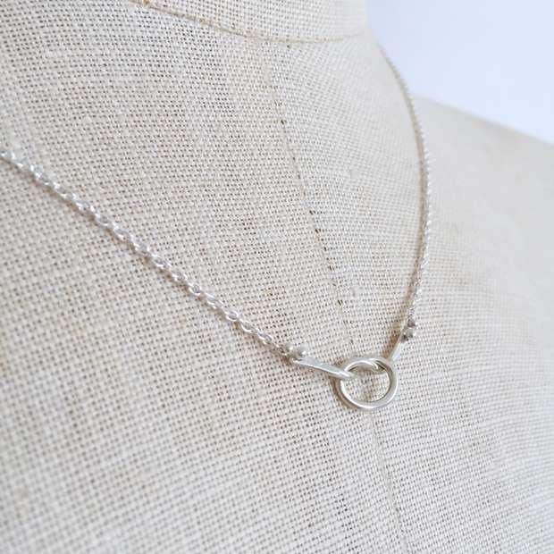 Loveknot Necklace - HOME